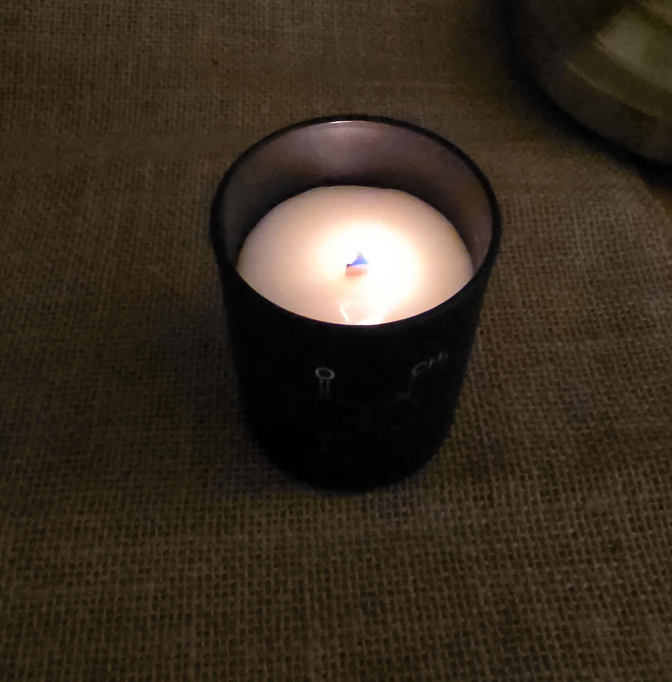 Mandala heart strawberry scented candle