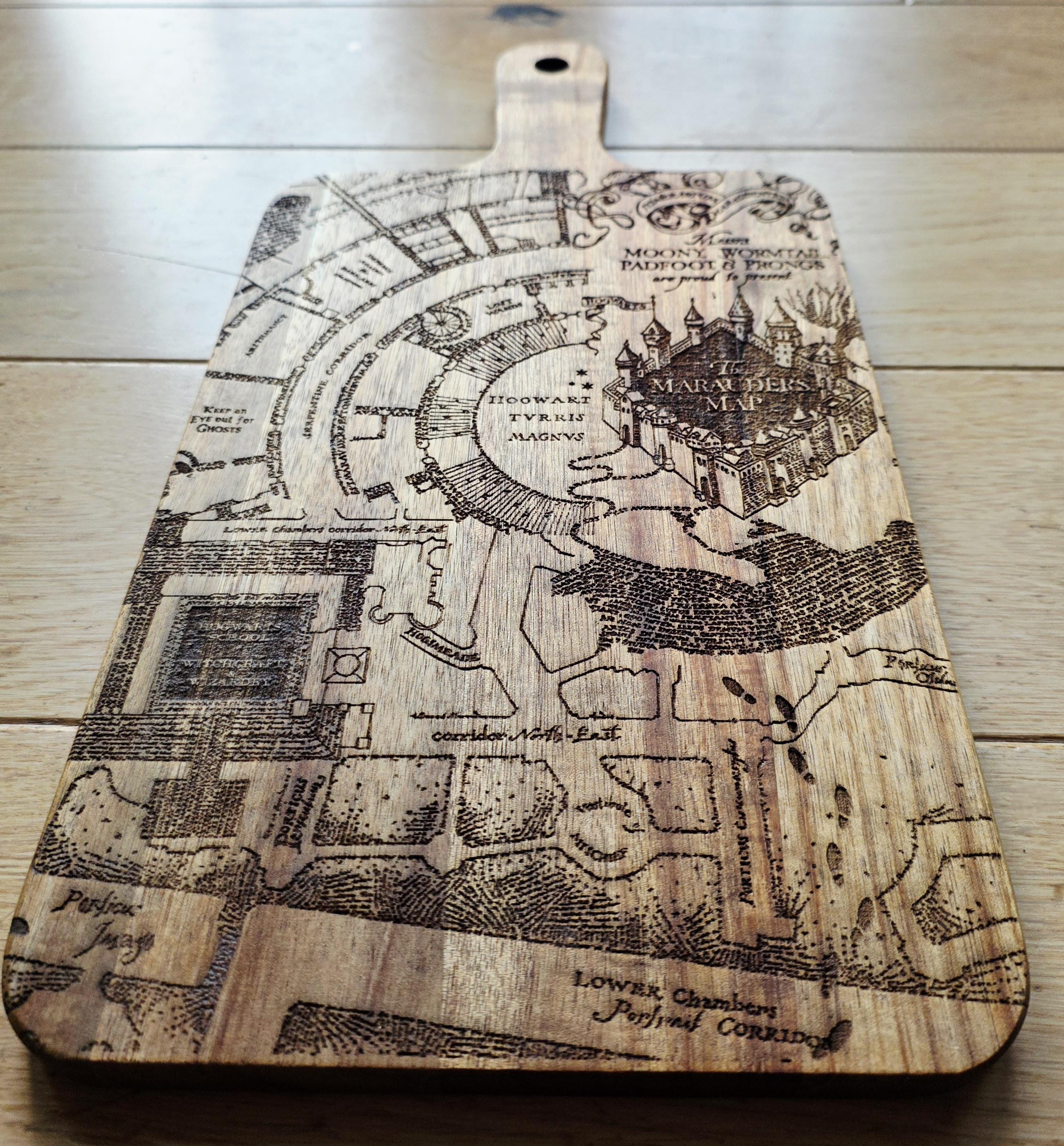 Marauders map fan art serving board- cheese charcuterie chopping board in acacia wood