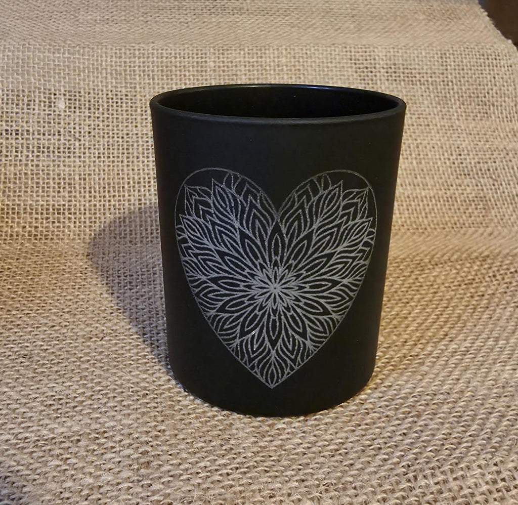 Mandala heart strawberry scented candle