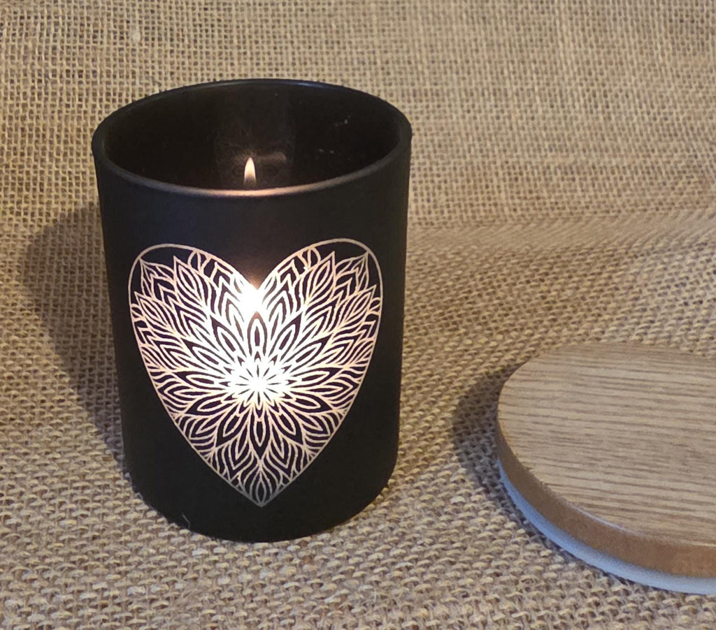 Mandala heart strawberry scented candle