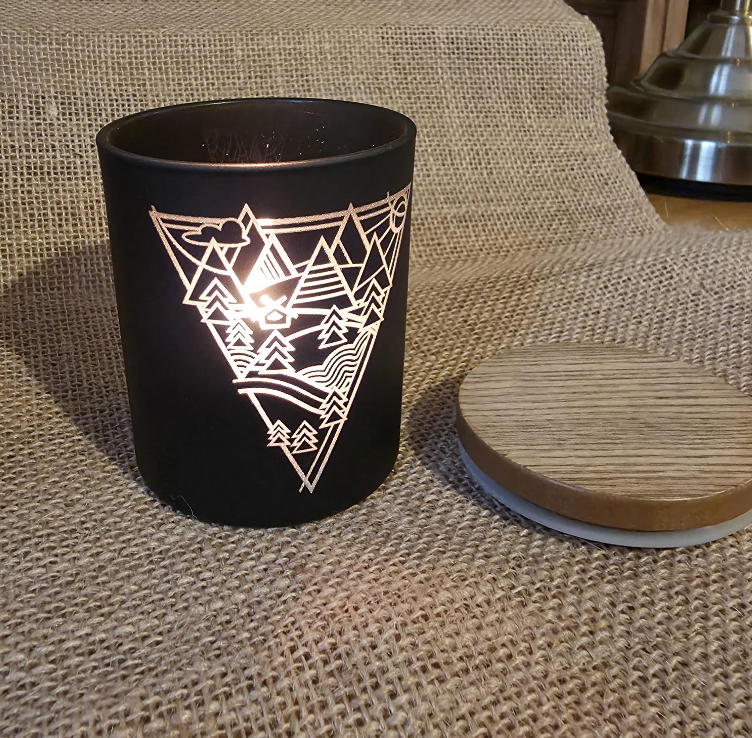 Mountain lovers scented candle